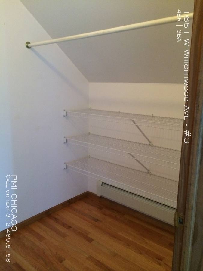 Apartment for rent at 1651 W Wrightwood Ave #3, Chicago, IL 60614