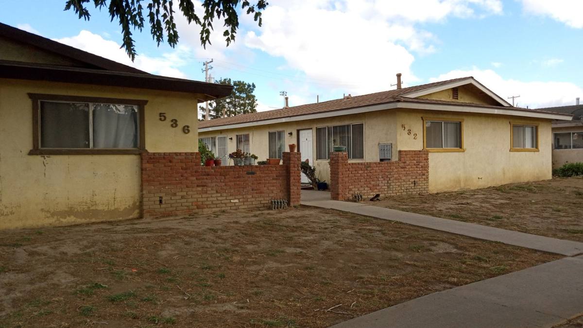 Apartment for rent at 532-536 N T St, Lompoc, CA 93436