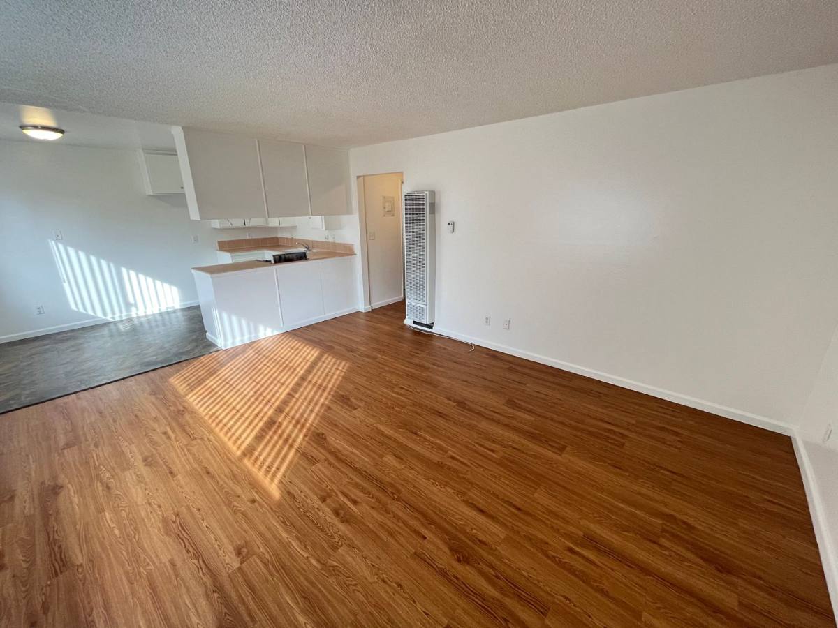 Apartment for rent at 532-536 N T St, Lompoc, CA 93436