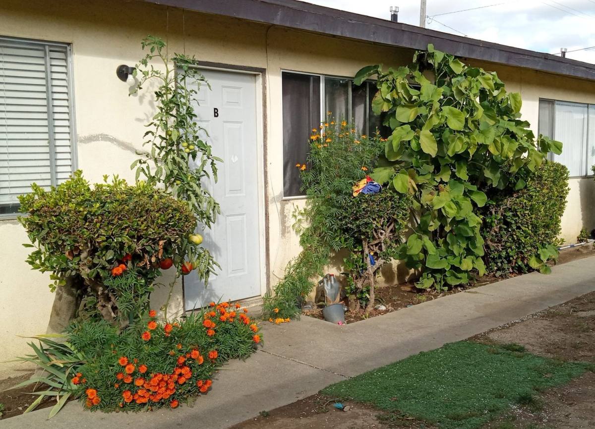 Apartment for rent at 532-536 N T St, Lompoc, CA 93436
