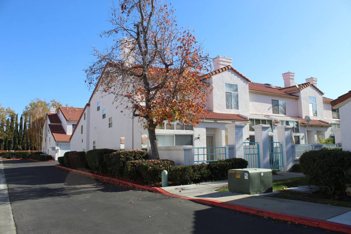 Townhouse for rent at 29602 Cara Way, Temecula, CA 92591
