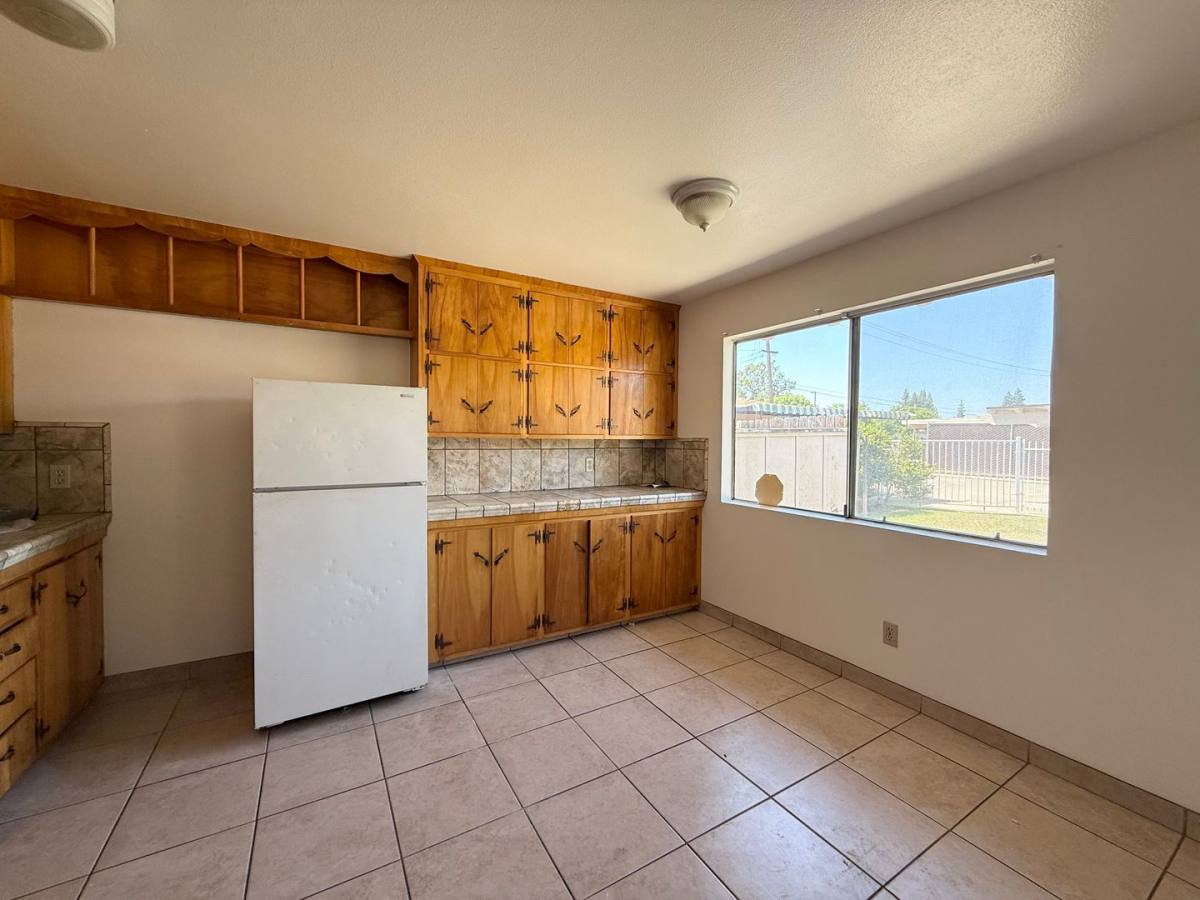 Apartment for rent at 1503-1505 E Ashlan Ave, Fresno, CA 93704