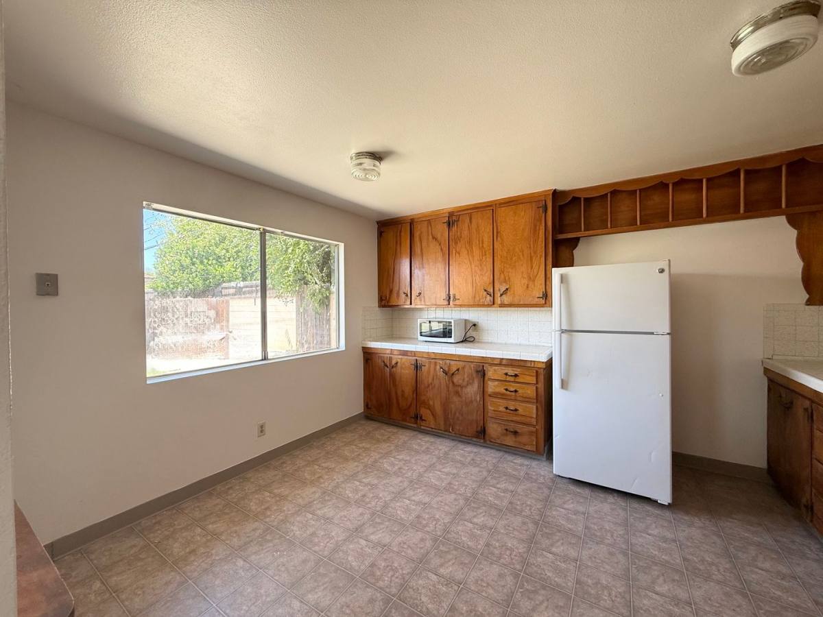 Apartment for rent at 1503-1505 E Ashlan Ave, Fresno, CA 93704