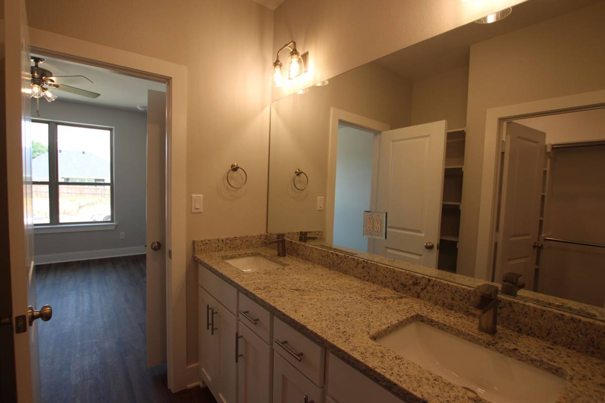 Townhouse for rent at 715 Freedom Way, Bullard, TX 75757