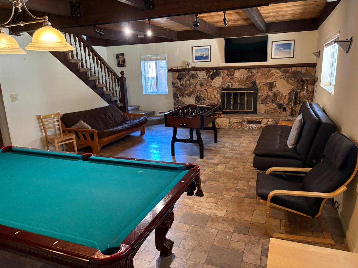 House for rent at 2024 Susquehanna Dr, South Lake Tahoe, CA 96150