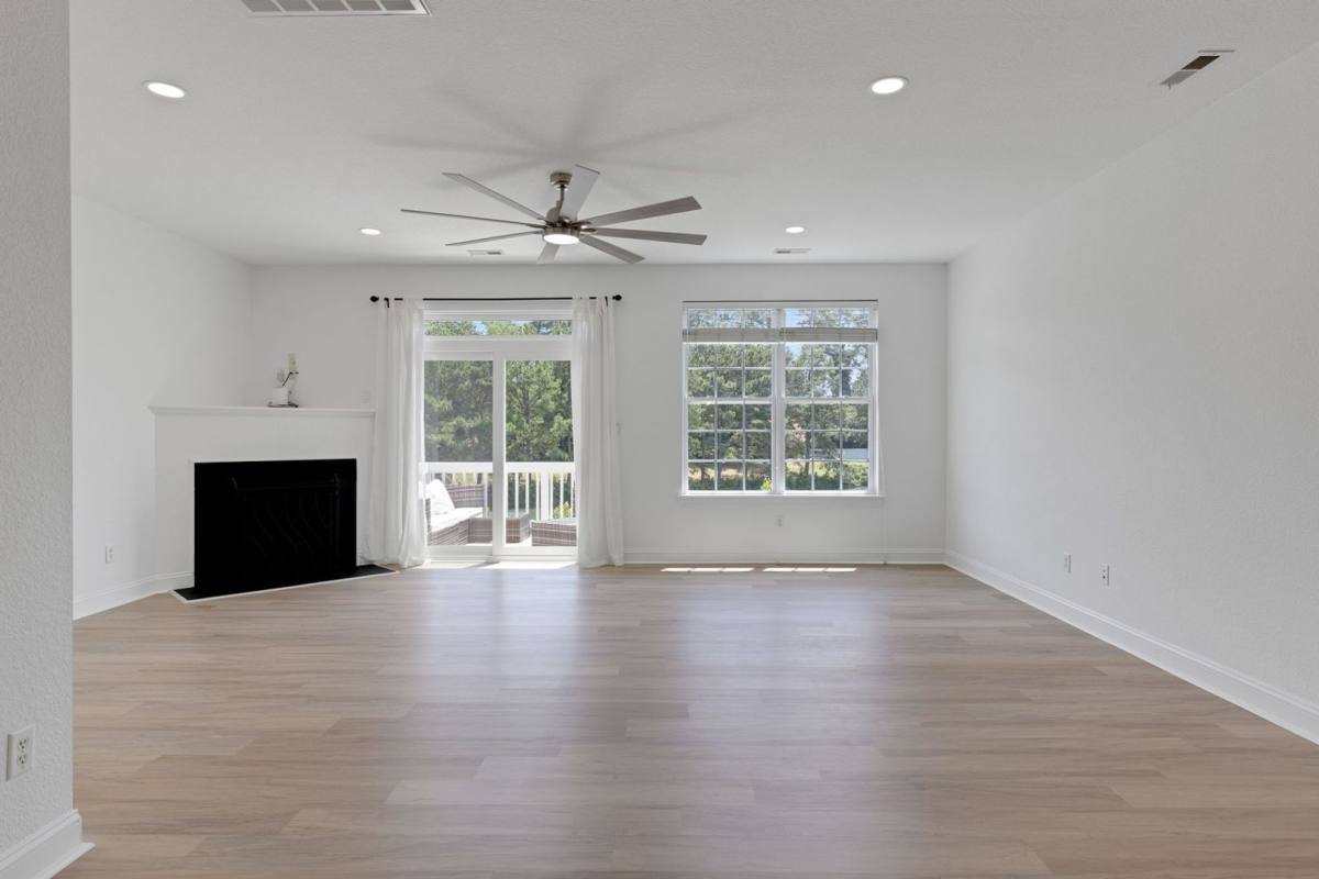 Townhouse for rent at 4577 Leamore Square Rd, Virginia Beach, VA 23462