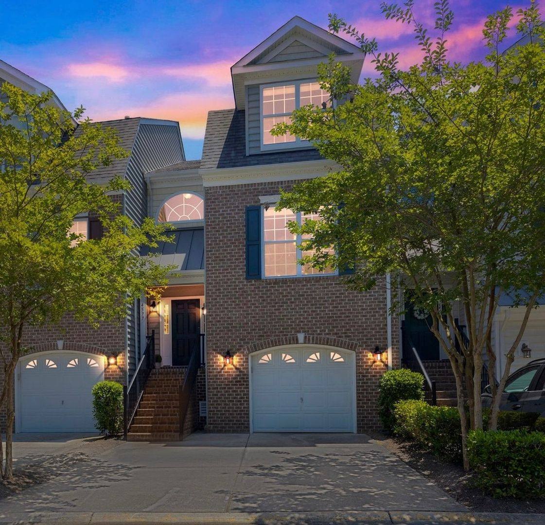Townhouse for rent at 4577 Leamore Square Rd, Virginia Beach, VA 23462