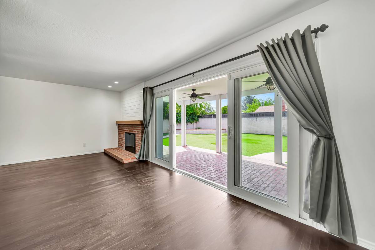 House for rent at 23008 Hamlin St, West Hills, CA 91307