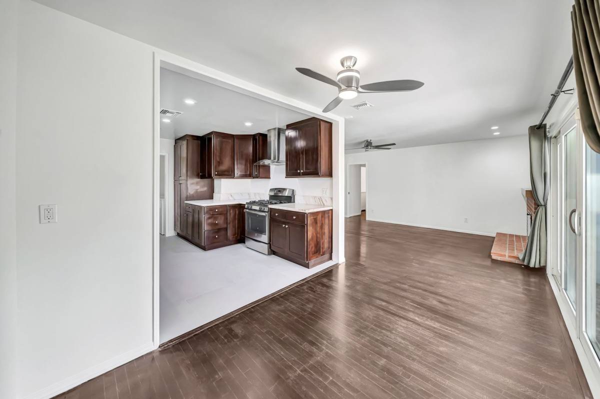 House for rent at 23008 Hamlin St, West Hills, CA 91307