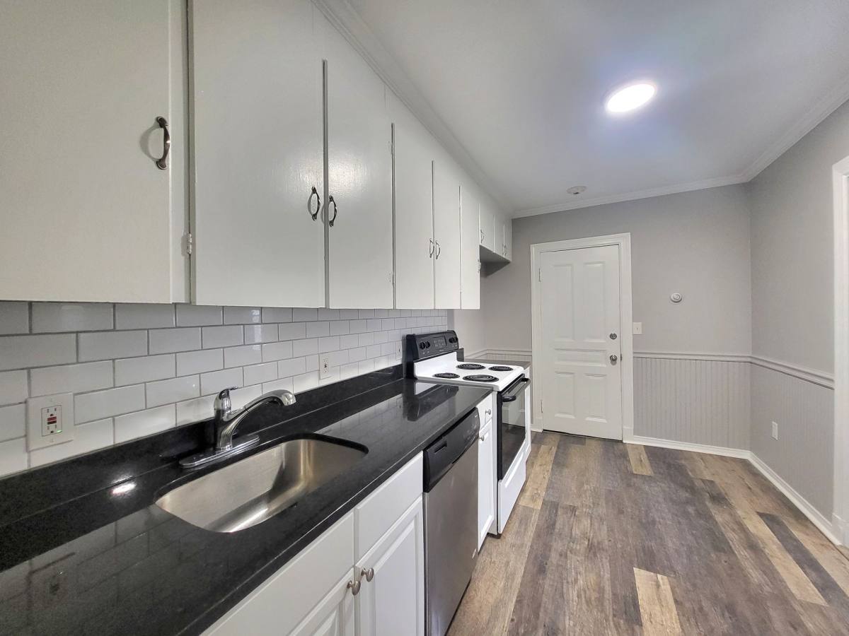 Apartment for rent at 103 Summer St, Haverhill, MA 01830