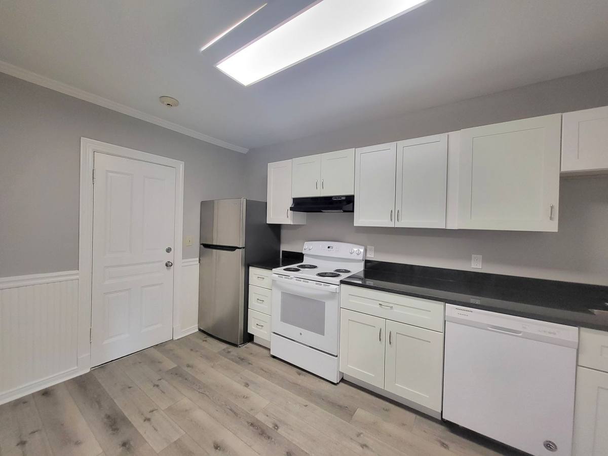 Apartment for rent at 103 Summer St, Haverhill, MA 01830