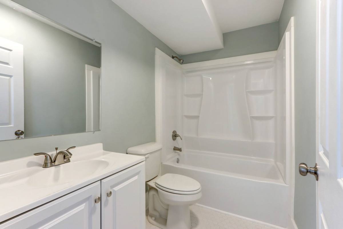 Apartment for rent at 803 Atlantic Ave, Savannah, GA 31401