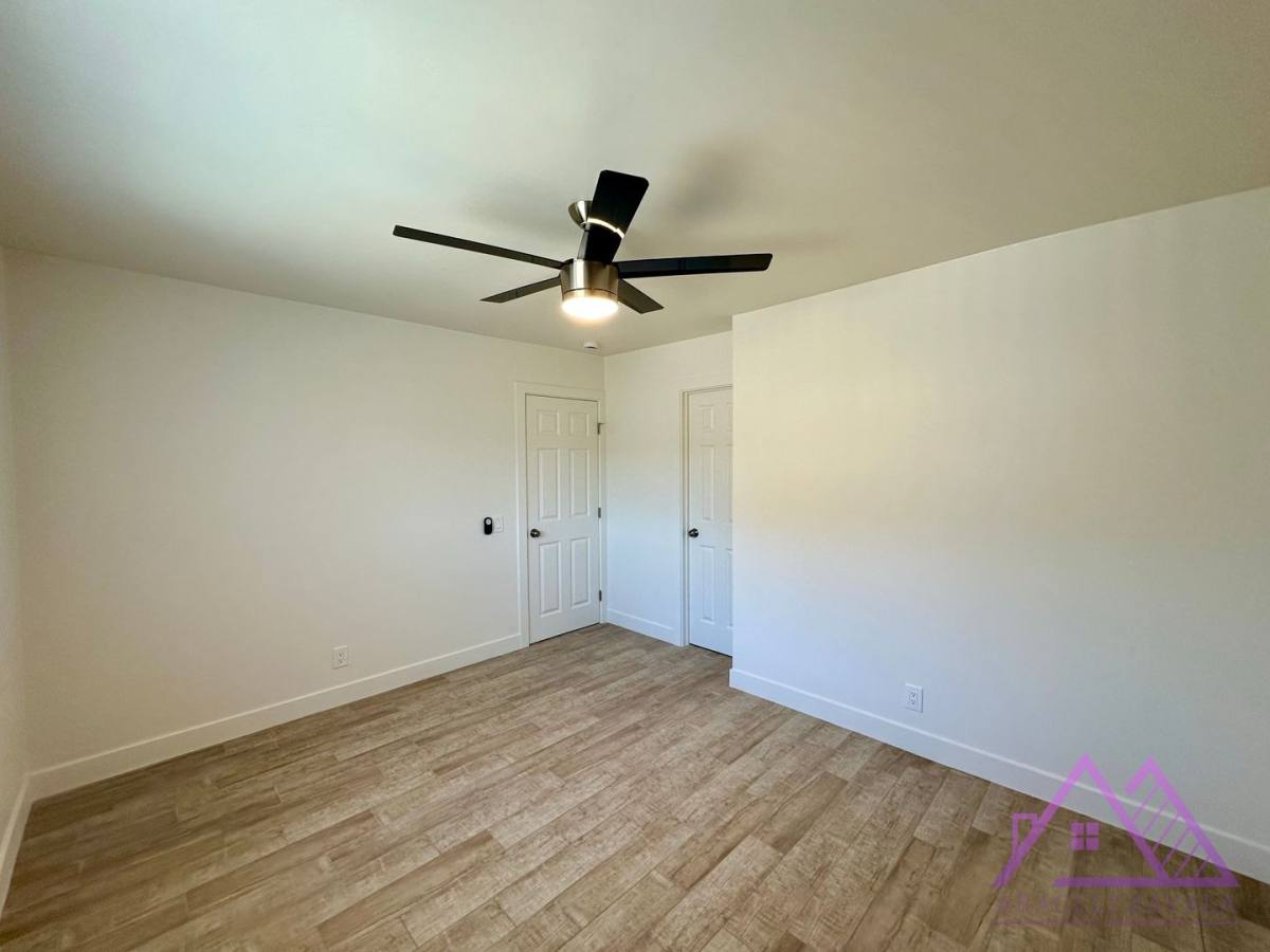 Apartment for rent at 173 Pala Vista Dr, Vista, CA 92083