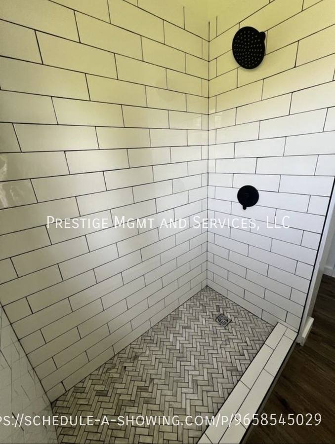 House for rent at 114 Raby St, Canton, NC 28716