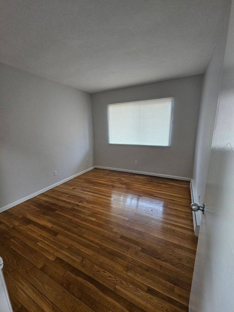 Apartment for rent at 20 Thorn St #16, Hyde Park, MA 02136