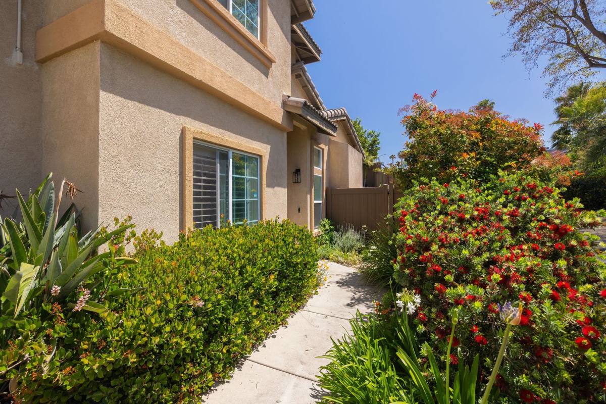 House for rent at 810 Daybreak Place, Vista, CA 92084