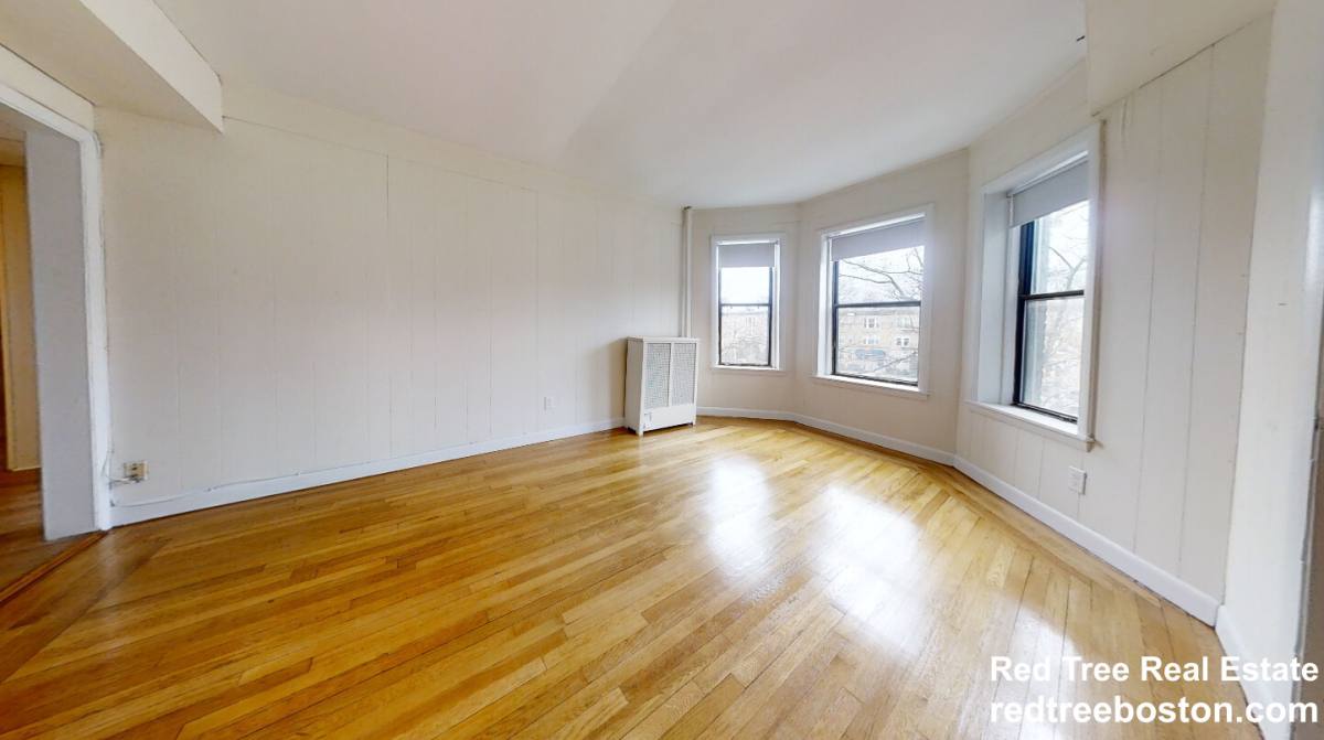 Apartment for rent at 1131 Commonwealth Ave #3, Allston, MA 02134