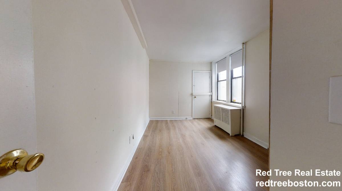 Apartment for rent at 1131 Commonwealth Ave #3, Allston, MA 02134