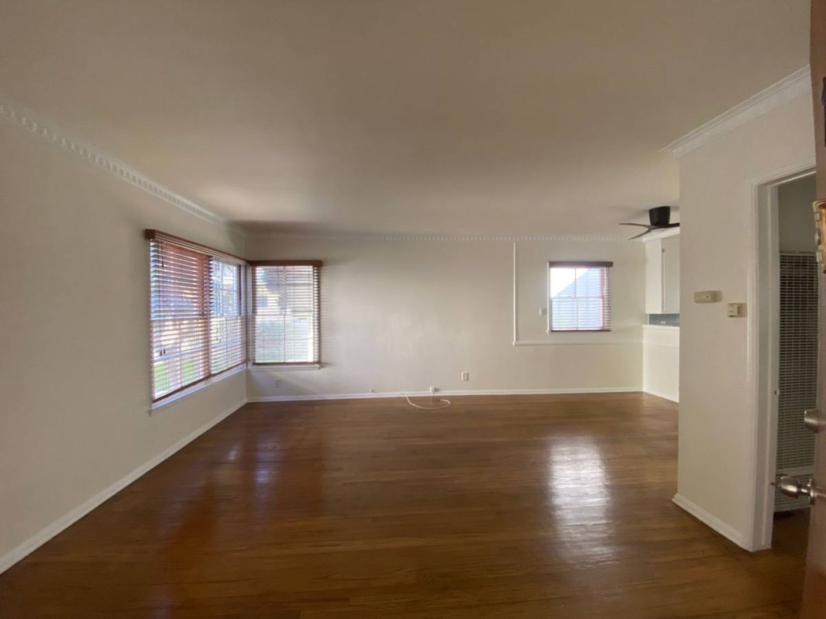 Apartment for rent at 222-228 Idaho Ave, Santa Monica, CA 90403