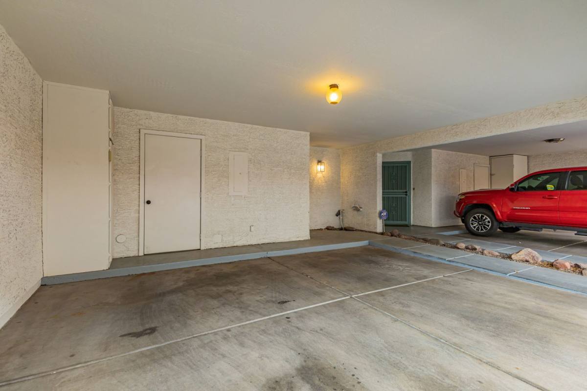 Townhouse for rent at 4328 N 36th St, Phoenix, AZ 85018