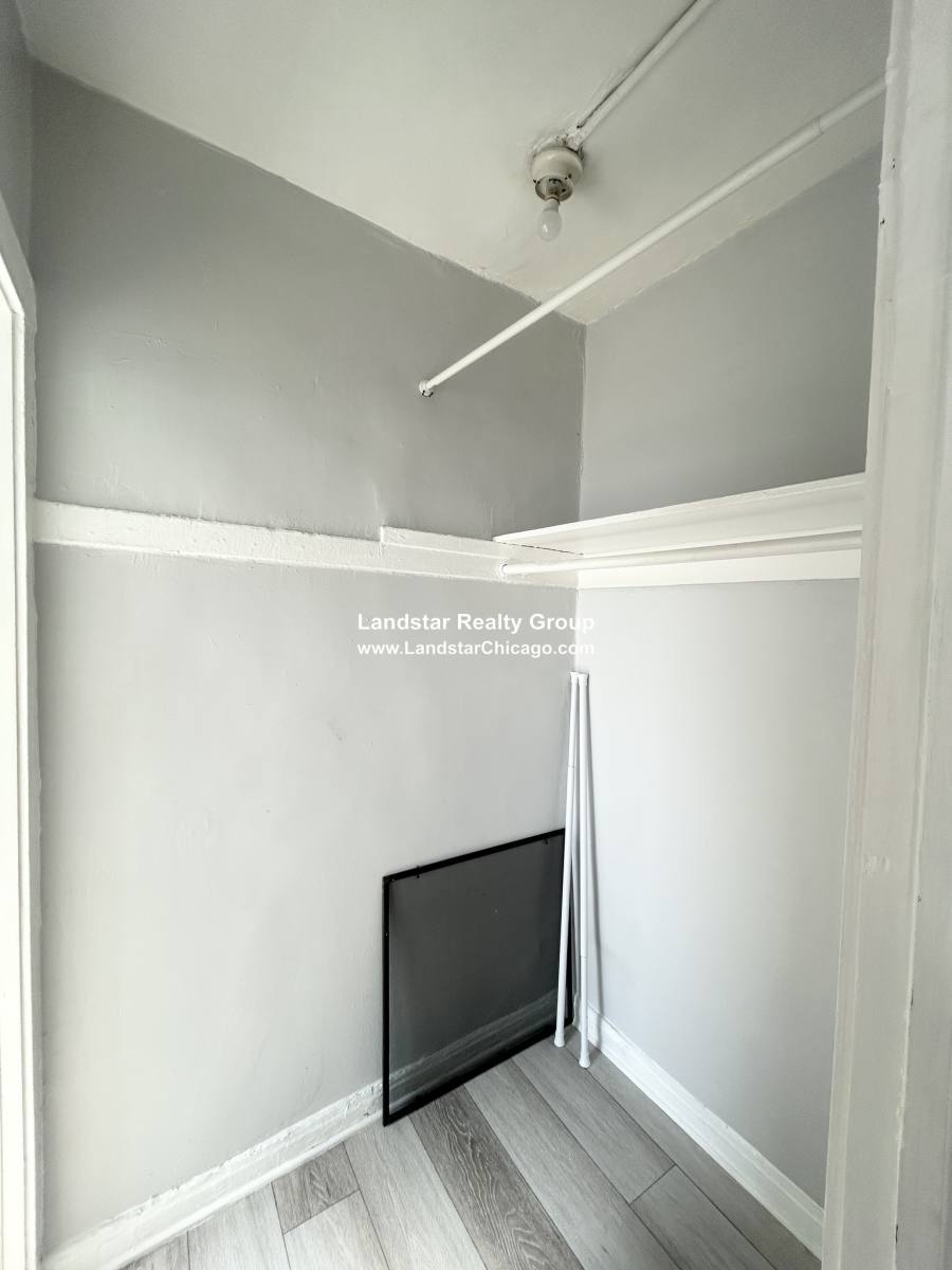 Apartment for rent at 4604 N Beacon #4E, Chicago, IL 60640