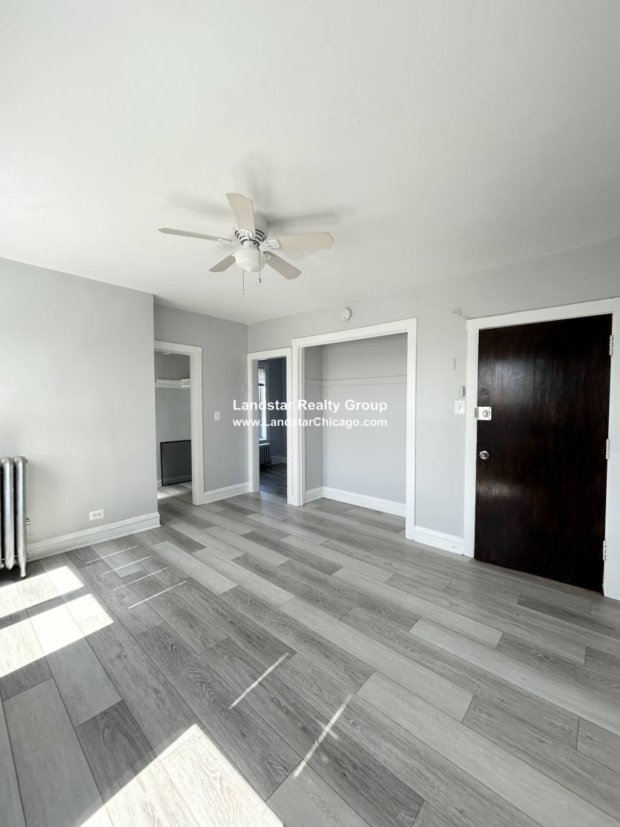 Apartment for rent at 4604 N Beacon #4E, Chicago, IL 60640