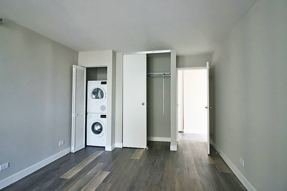 Apartment for rent at 1 E Delaware Place #1, Chicago, IL 60611
