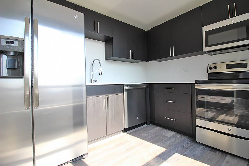 Apartment for rent at 1 E Delaware Place #1, Chicago, IL 60611