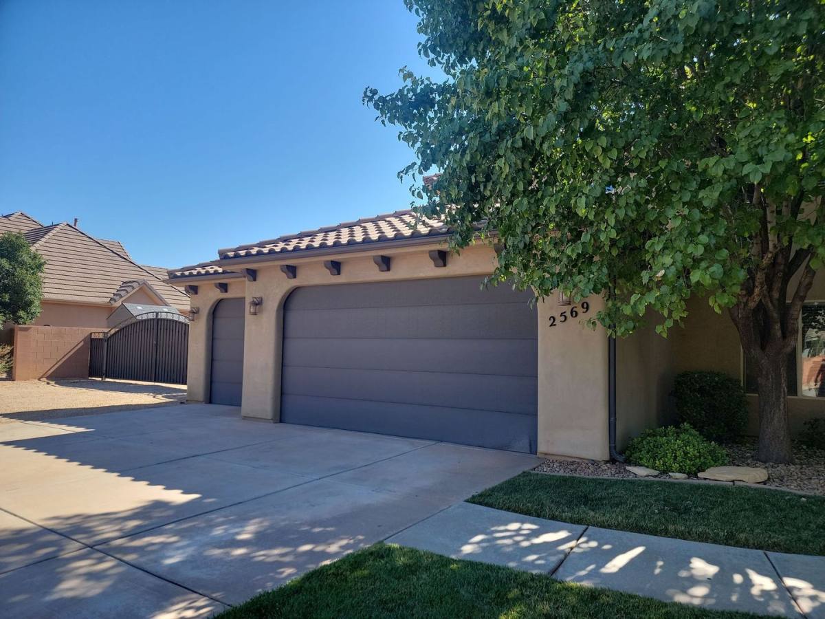 House for rent at 2569 S 240 W, Washington, UT 84780