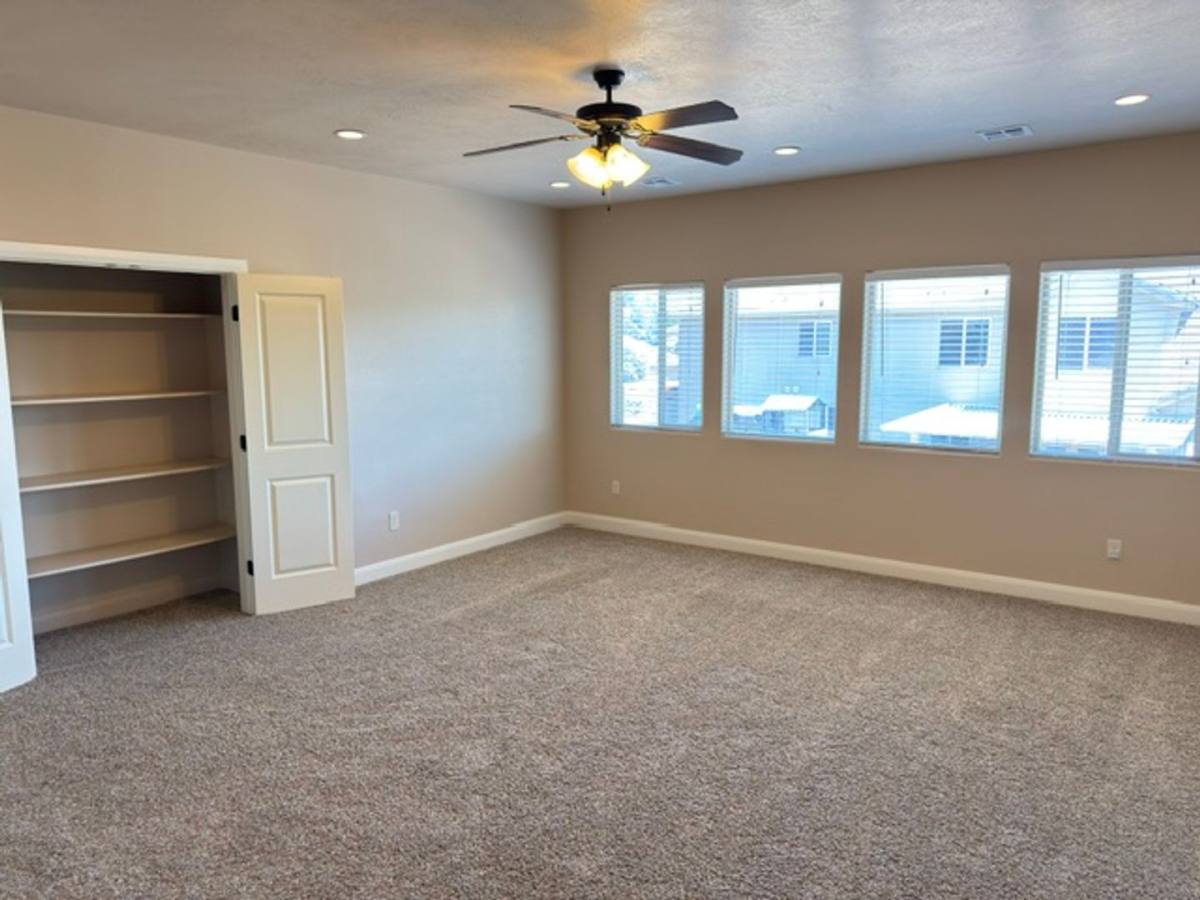 House for rent at 2569 S 240 W, Washington, UT 84780