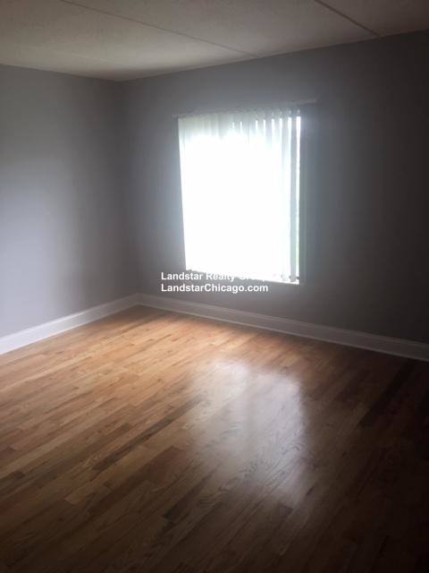 Apartment for rent at 525 Quentin Rd #303, Palatine, IL 60067