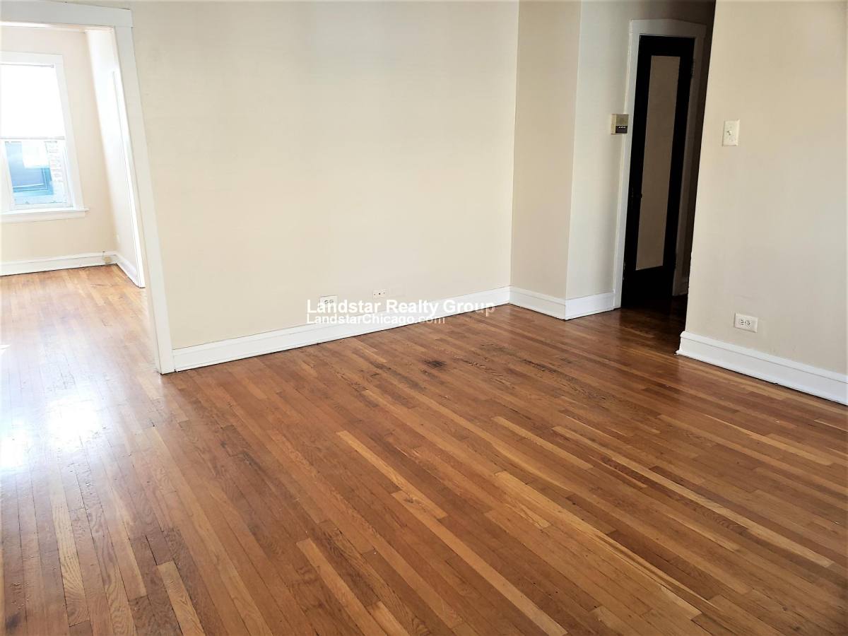 Apartment for rent at 4449 N Hamlin #3, Chicago, IL 60625