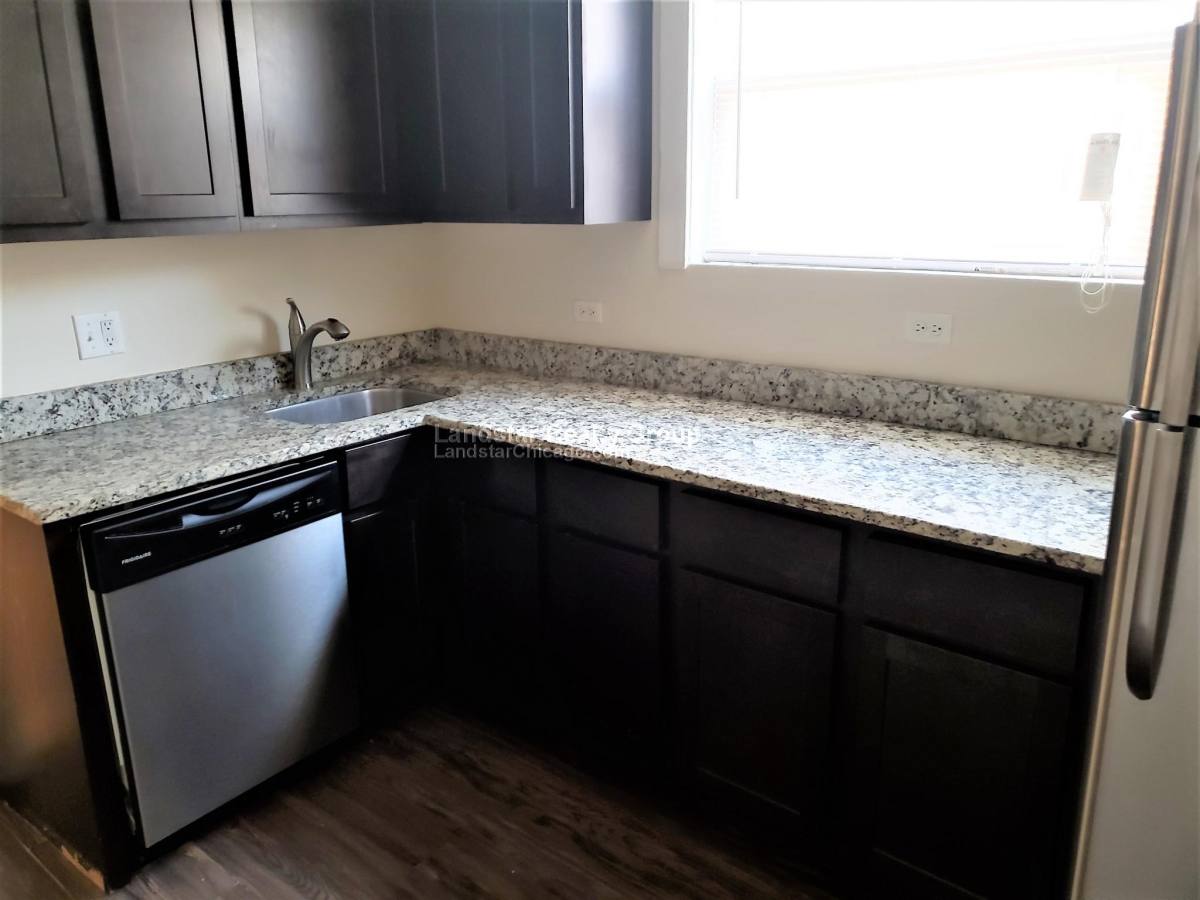 Apartment for rent at 4449 N Hamlin #3, Chicago, IL 60625