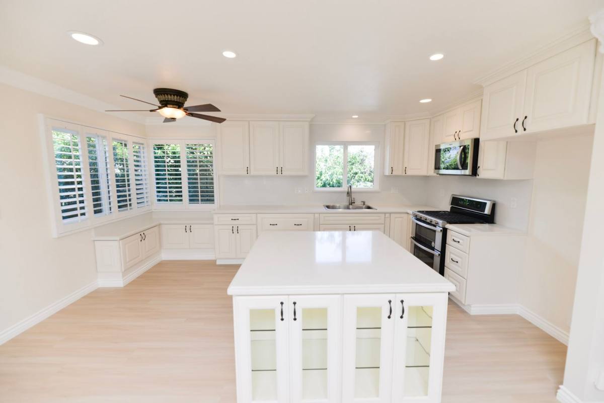 Apartment for rent at 220 W Canada, San Clemente, CA 92672