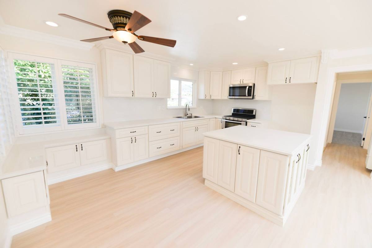 Apartment for rent at 220 W Canada, San Clemente, CA 92672