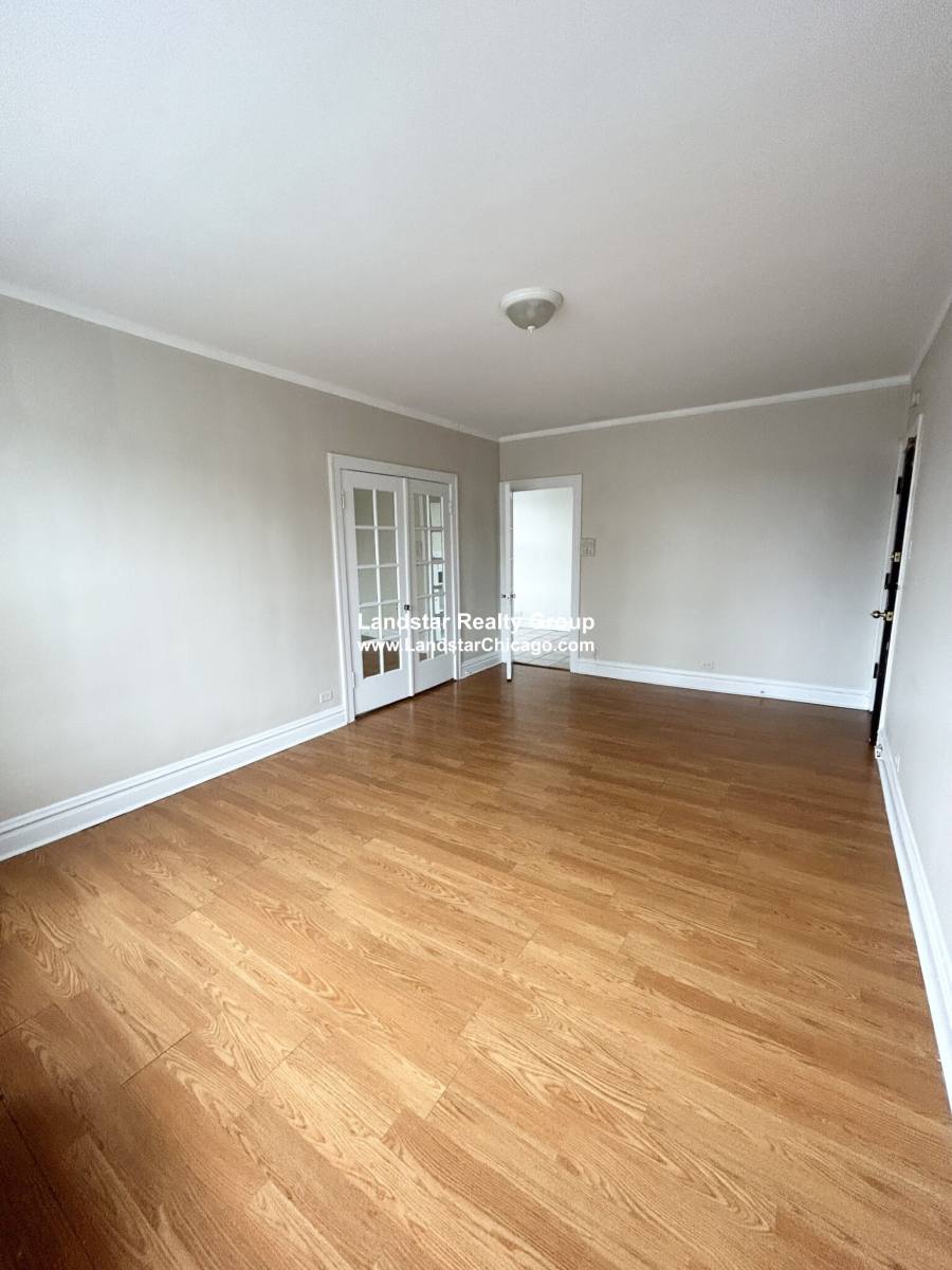 Apartment for rent at 1333 W Birchwood #409, Chicago, IL 60626
