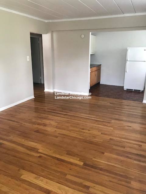 Apartment for rent at 1360 Touhy #309, Chicago, IL 60626