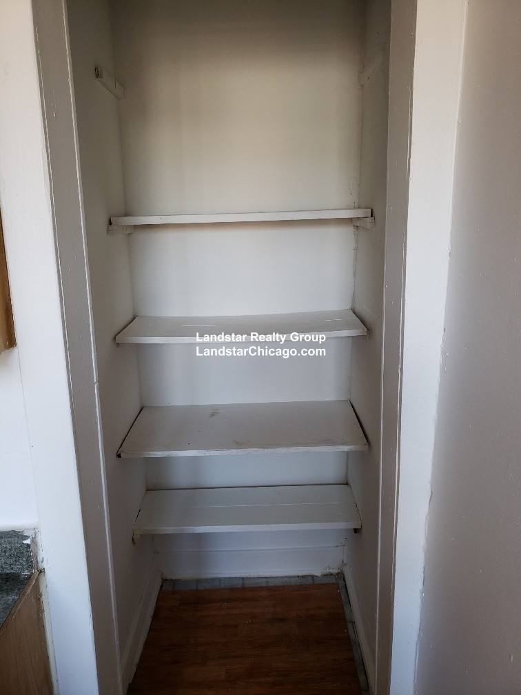 Apartment for rent at 6300 N Oakley #3, Chicago, IL 60659