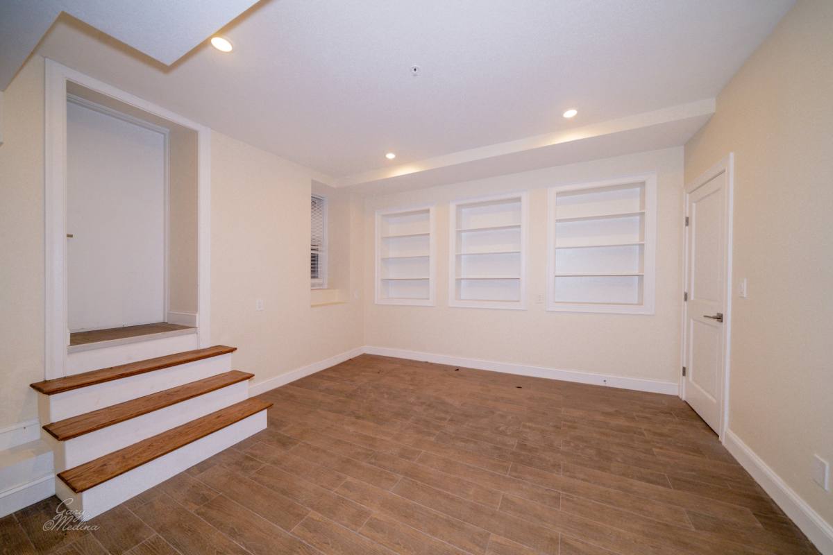 Apartment for rent at 1616 Beacon St #1, Brookline, MA 02446