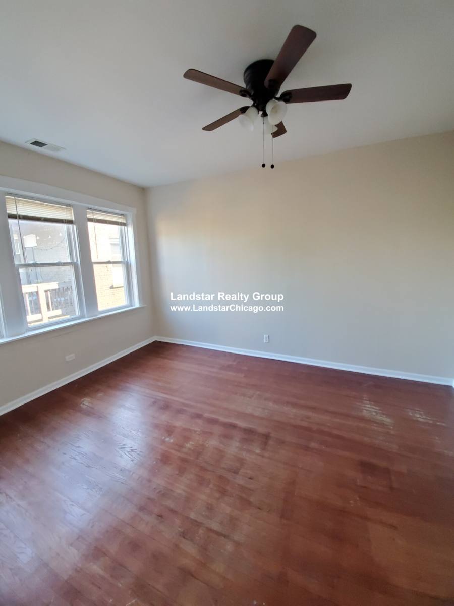 Apartment for rent at 3749 W Sunnyside #3, Chicago, IL 60625