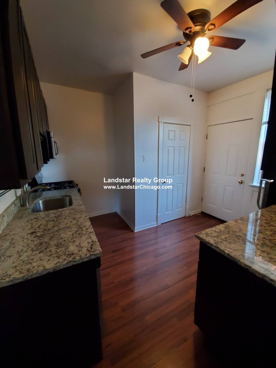 Apartment for rent at 3749 W Sunnyside #3, Chicago, IL 60625