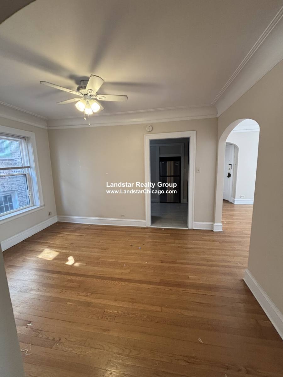 Apartment for rent at 1916 W Morse #2N, Chicago, IL 60626