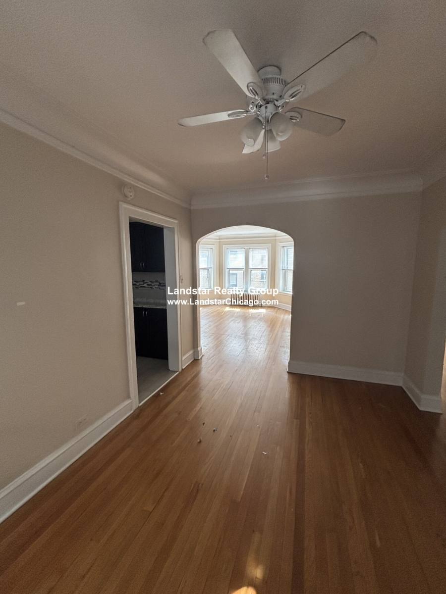 Apartment for rent at 1916 W Morse #2N, Chicago, IL 60626