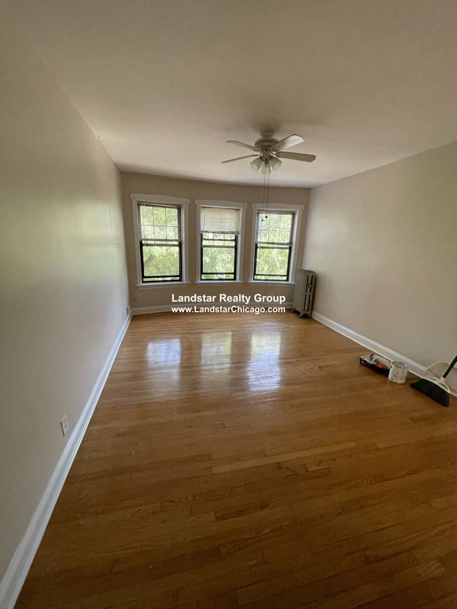 Apartment for rent at 800 Sherman Ave #3A, Evanston, IL 60202