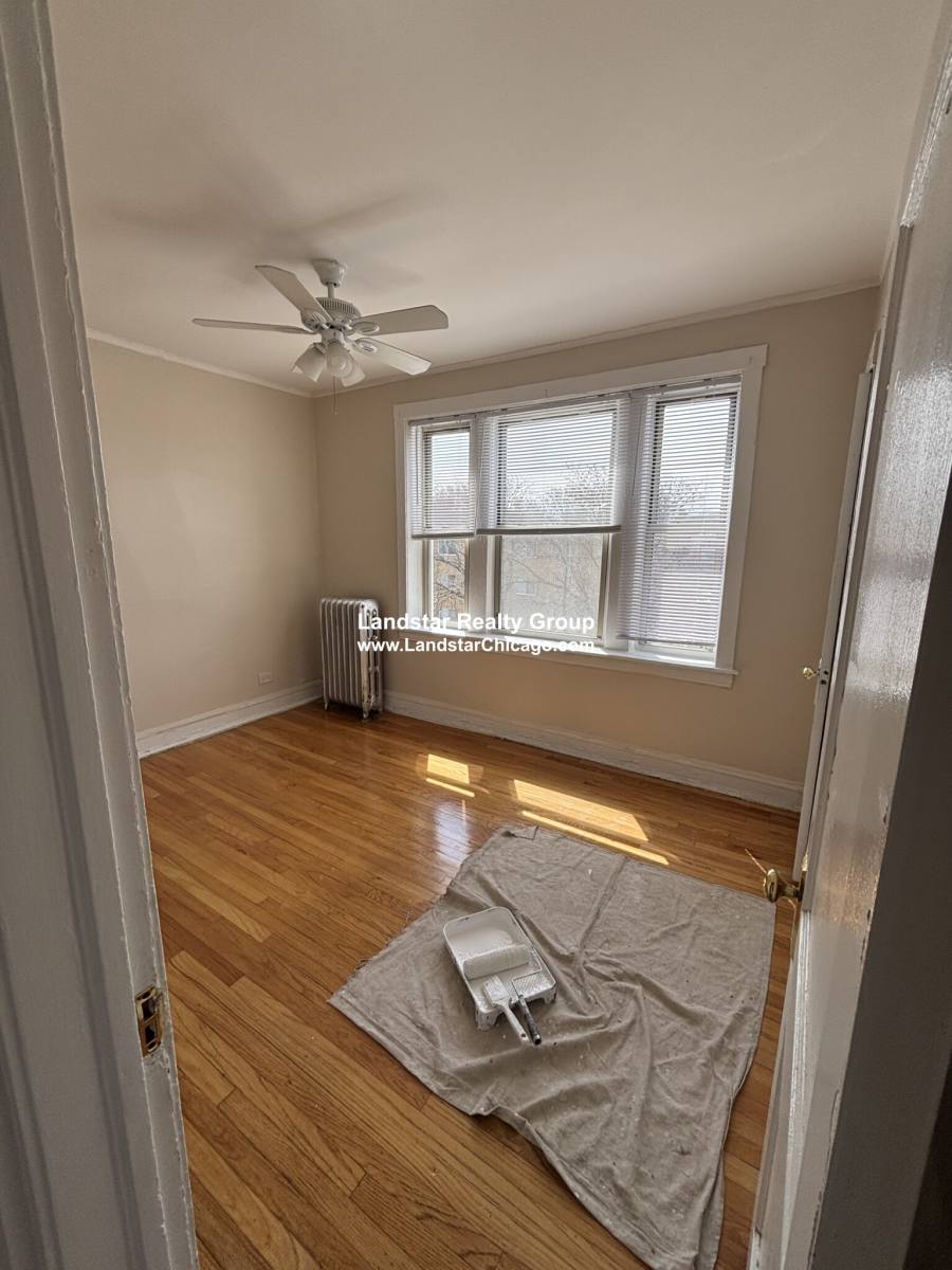Apartment for rent at 2342 W Touhy #3A, Chicago, IL 60645