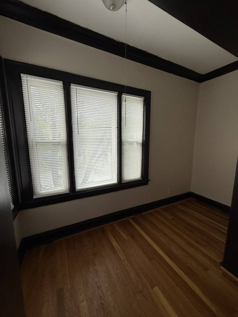 Apartment for rent at 7735 N Sheridan #2, Chicago, IL 60626