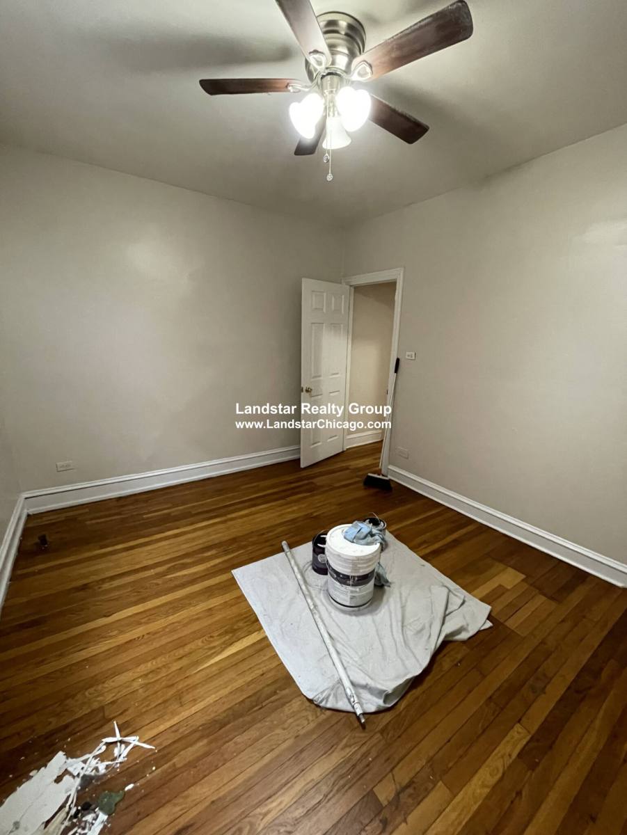 Apartment for rent at 1372 W Estes Ave #1N, Chicago, IL 60626