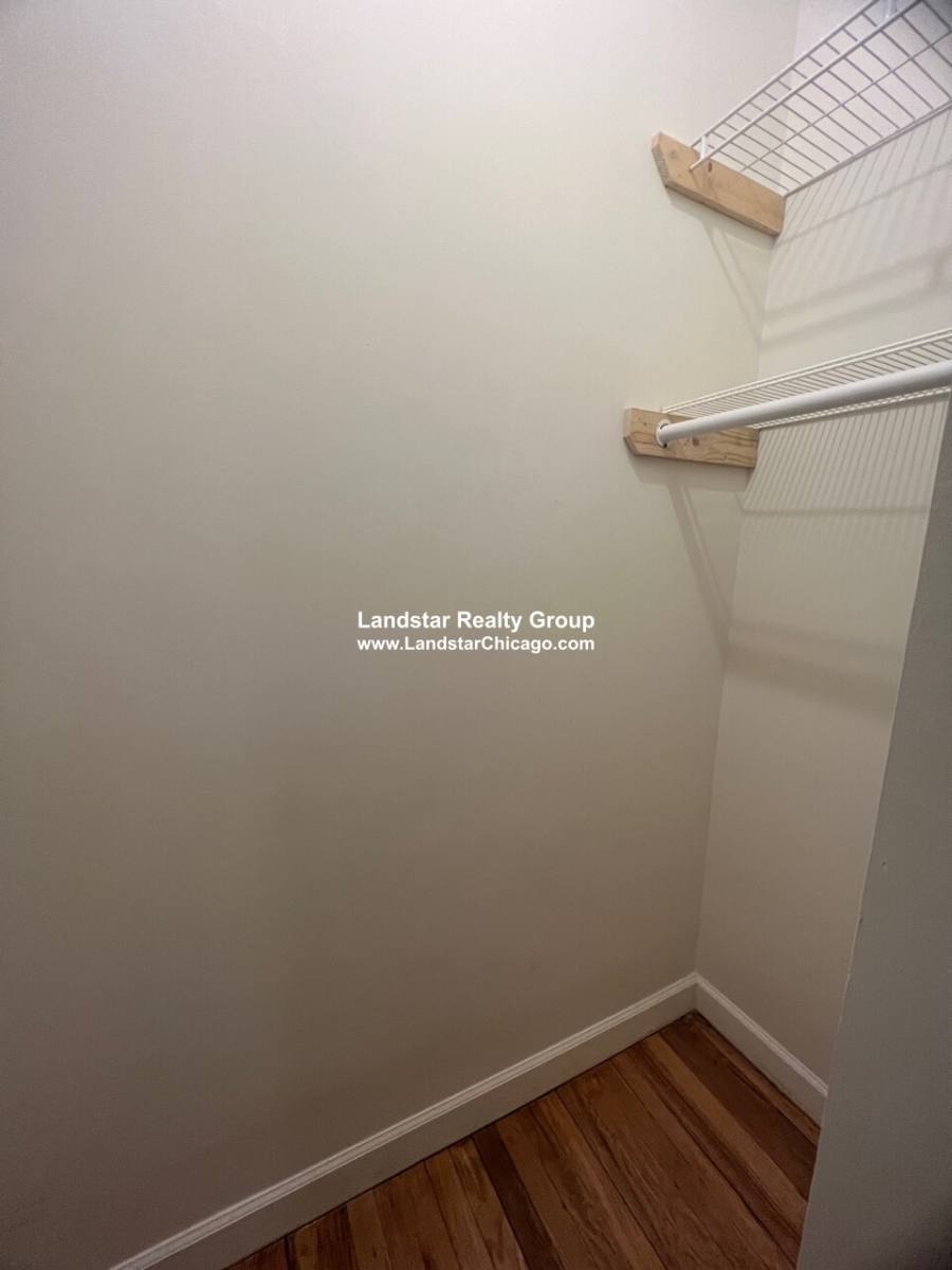 Apartment for rent at 3848 W Ainslie #2, Chicago, IL 60625