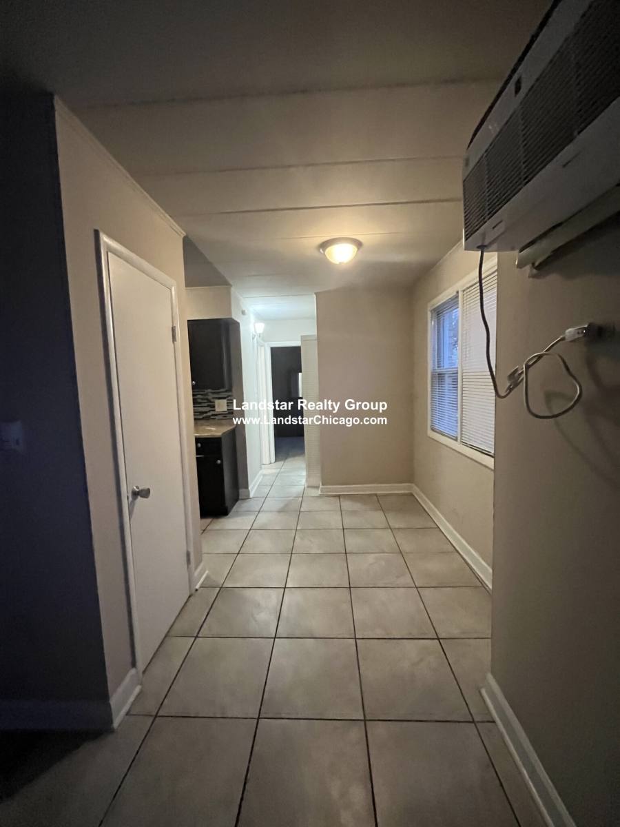 Apartment for rent at 3820 25th #15, Schiller Park, IL 60176