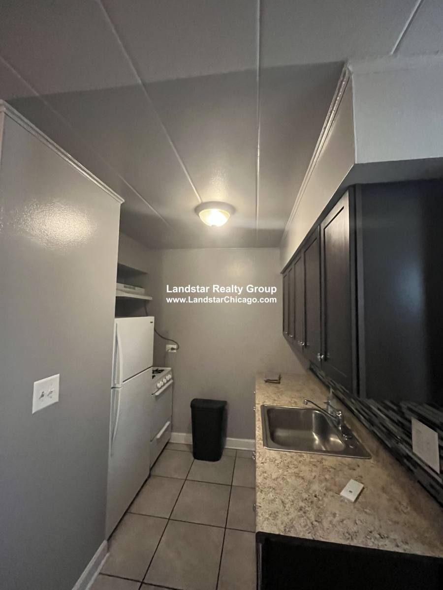 Apartment for rent at 3820 25th #15, Schiller Park, IL 60176